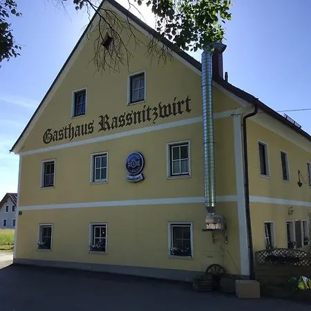 여관 Rassnitzwirt *